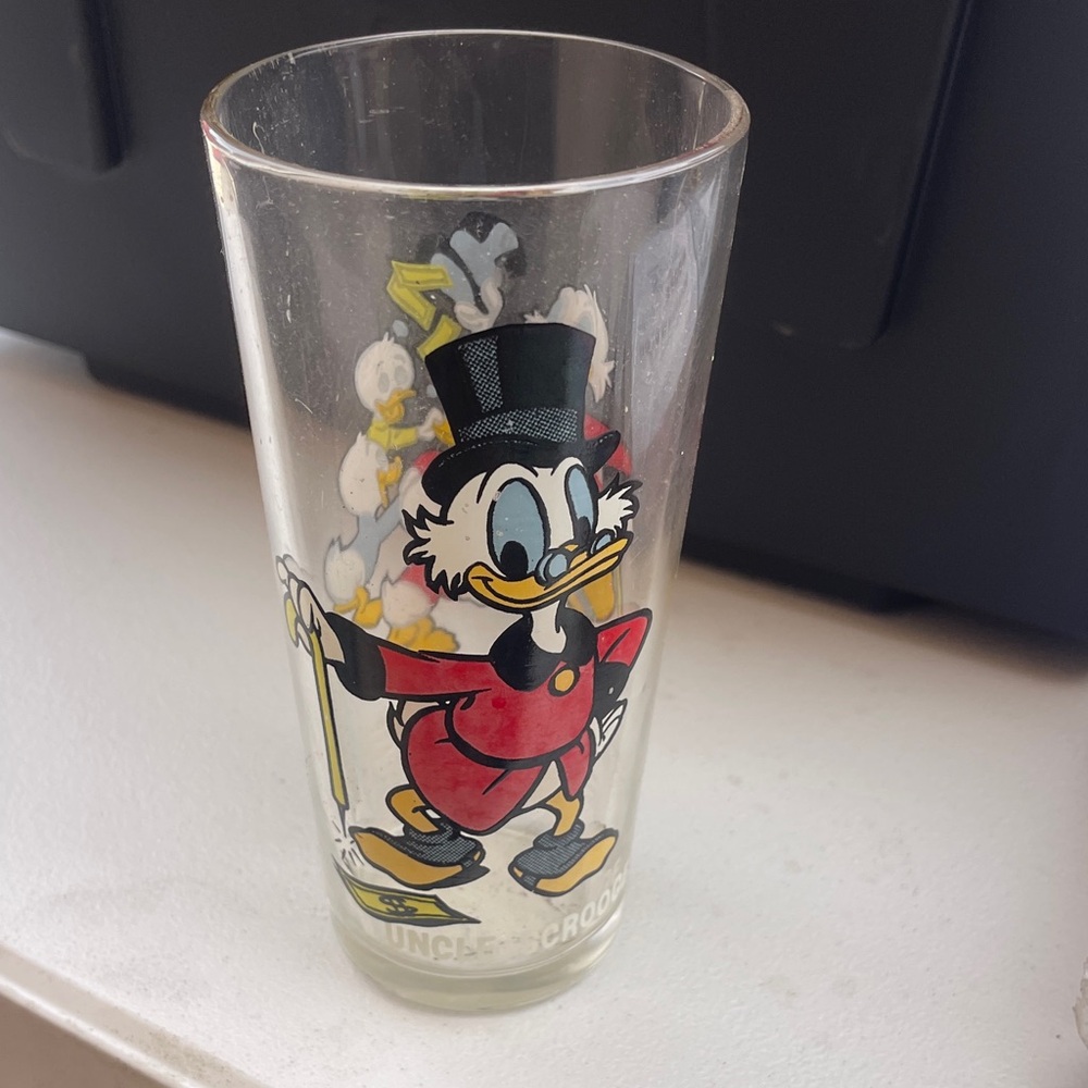 Scrooge McDuck Vintage Tall Glass - Red, Black, Yellow